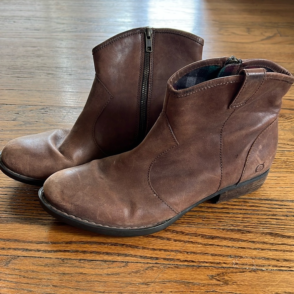 Born leather ankle boots